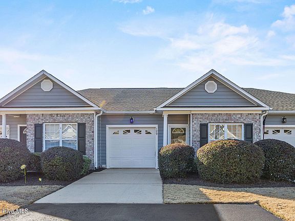 2nd image of 129 Kellerton Court