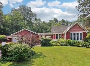 26225 W Merton Rd, Barrington, IL 60010