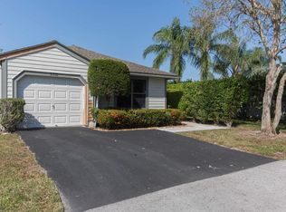 2500 Bedford Mews Dr, Wellington, FL 33414