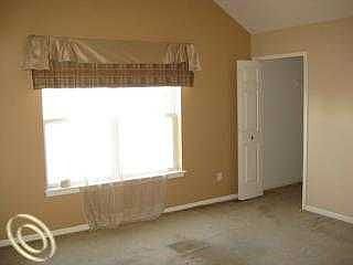 5th image of 30747 Nelson Cir