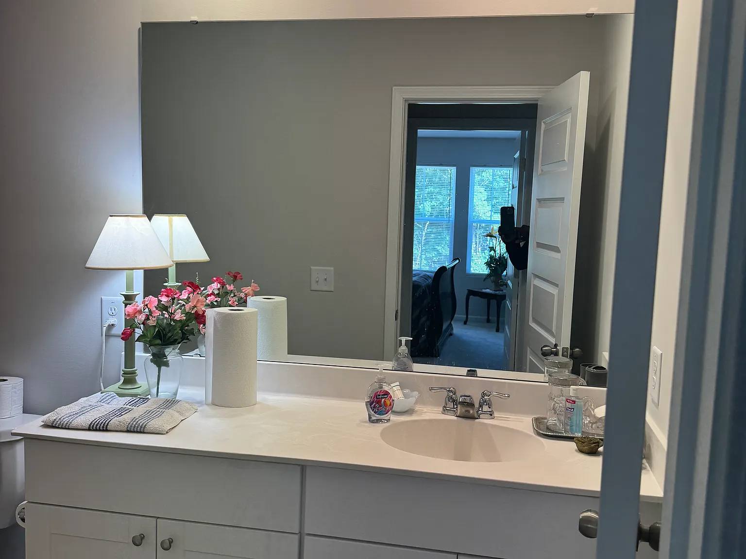 3 bed, 2.5 bath, 1900 sqft, $1,050 — Photo 4