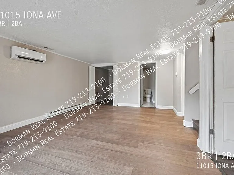 11015 Iona Ave — Photo 6