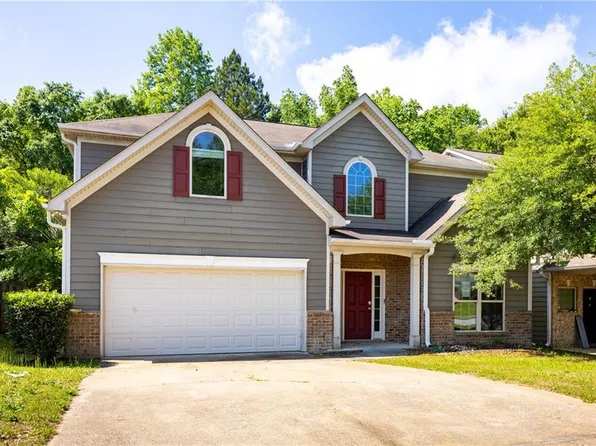 10 Forest Ridge Ln, Phenix City, AL 36869