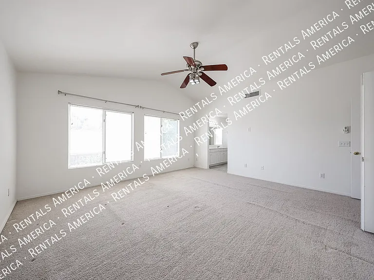 820 N Granada Dr — Photo 40