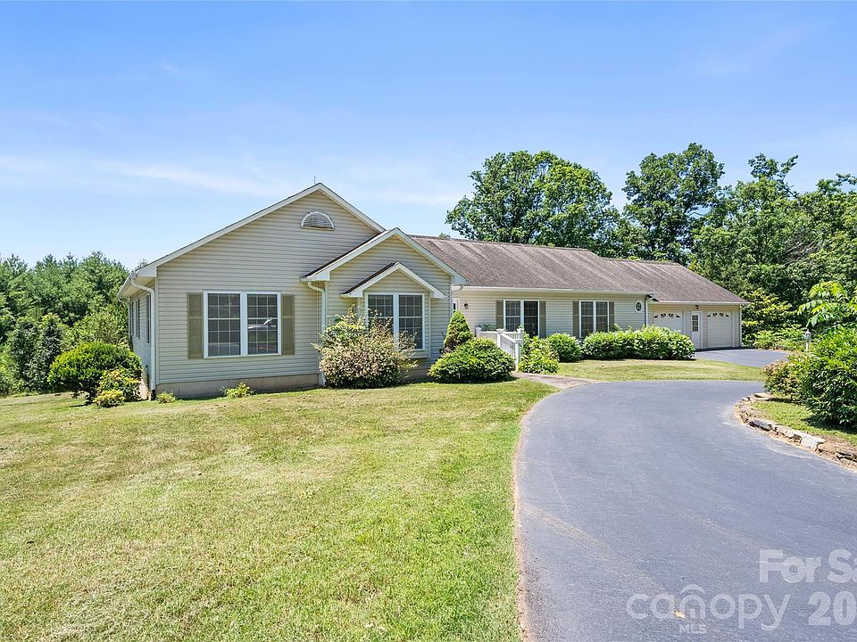 1st image of 28 Song Bird Ln