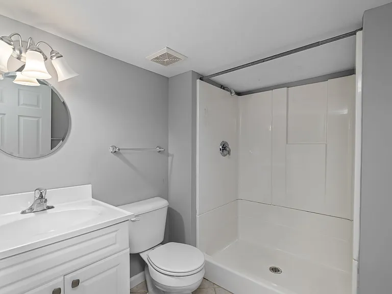 2332 Cleek Ct — Photo 29