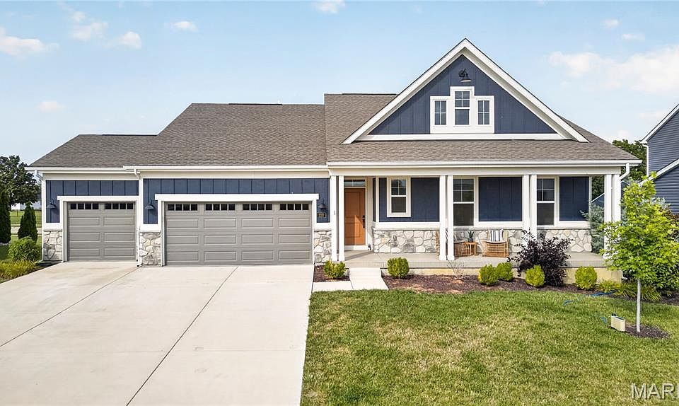 1st image of 220 Knob Creek Ct