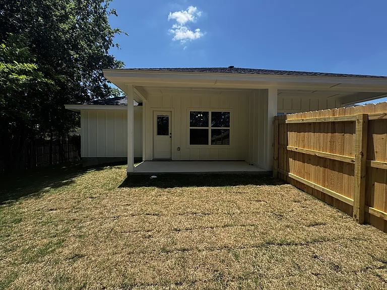 209 Elbert Ln #B — Photo 42