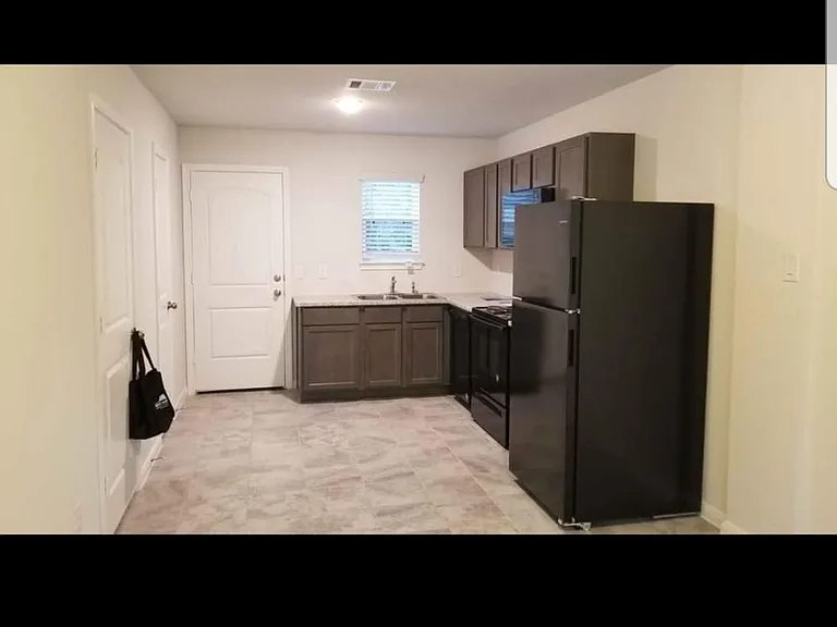 28608 Netawaka Ct — Photo 91