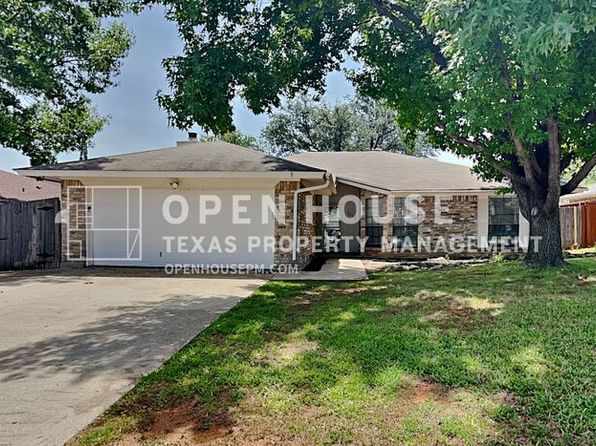 2618 Bayberry Ln