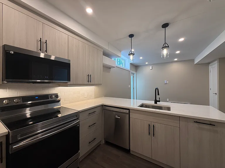 267 Rockledge Dr #BASEMENT — Photo 6