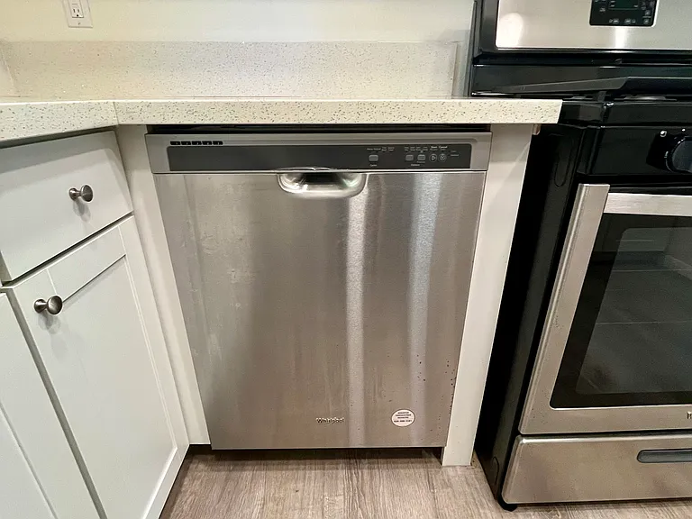 2112 E Vista Way #27 — Photo 7
