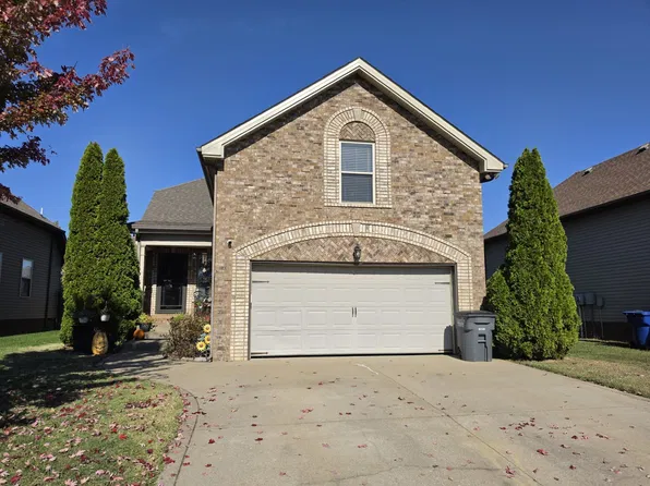 657 White Face Dr, Clarksville, TN 37043