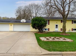 2311 9th St E, Menomonie, WI 54751