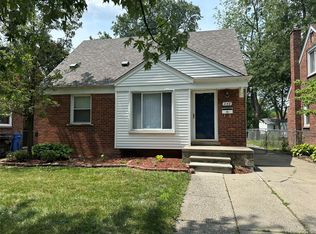 242 Shadowlawn St, Inkster, MI 48141