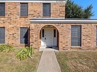 11350 Raven View Dr, Houston, TX 77067