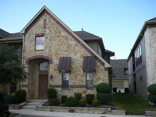 1st image of 8908 Paradise Dr