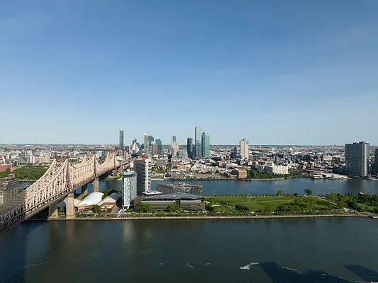 Sold by Corcoran | media 3