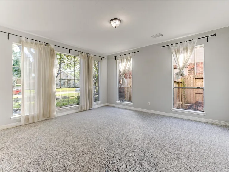 12207 Lakewood Glade Ct — Photo 14