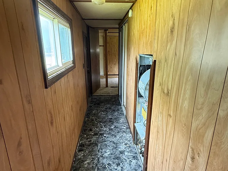 1404 N Rumbaugh Ln #10 — Photo 7