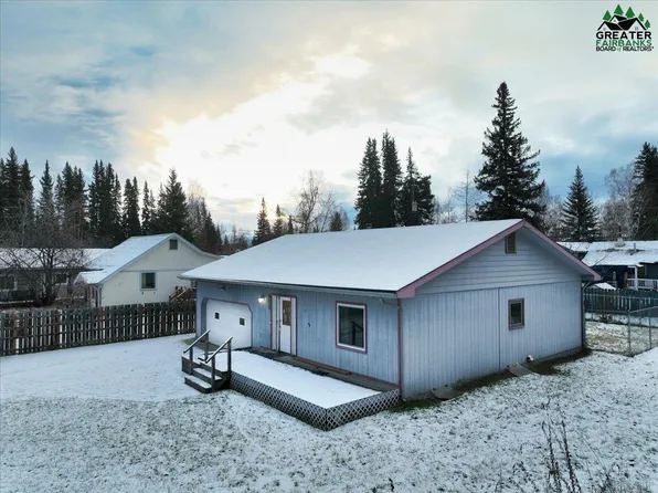 809 Andrew St, Fairbanks, AK 99701