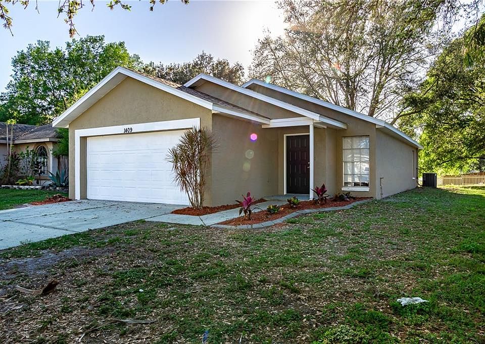1st image of 1409 Mohrlake Dr