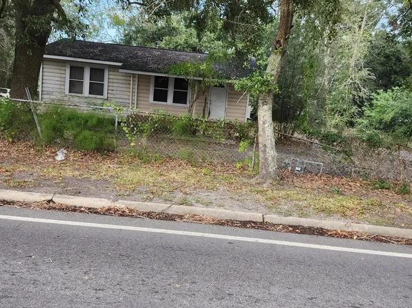 3915 Orchard Rd, Pascagoula, MS 39581