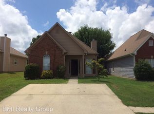 982 Savannah Ln, Calera, AL 35040