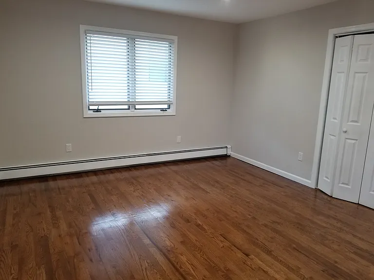 125 E Central Blvd #1 — Photo 12