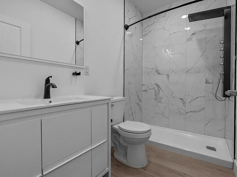 4028 Parrish St #3 — Photo 11