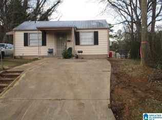 1372 Creel Ct, Birmingham, AL 35228