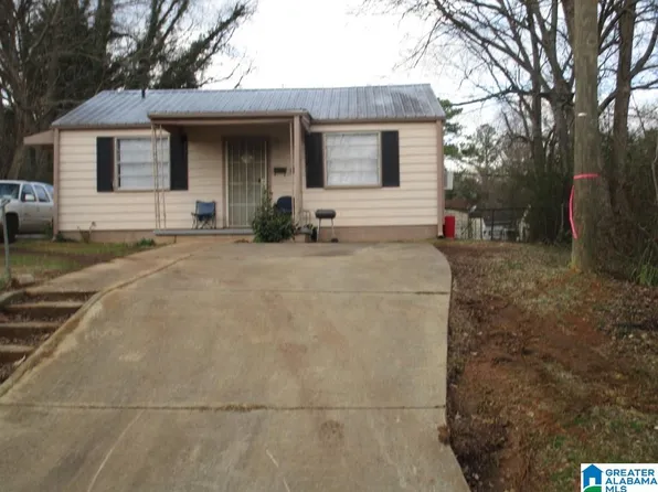 1372 Creel Ct, Birmingham, AL 35228