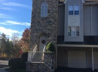 2 Finch Ct, Berkeley Heights, NJ 07922