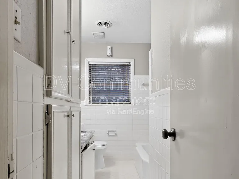 3828 Avenue N — Photo 15