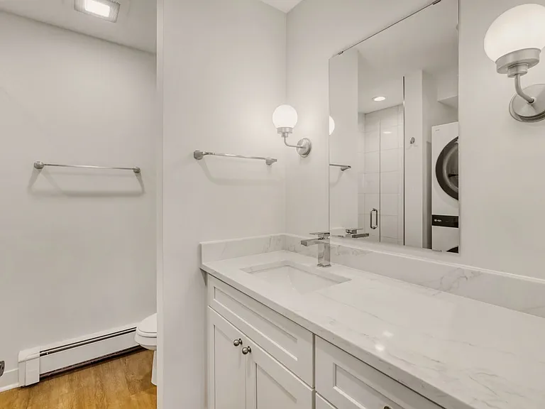 Primary Bedroom Bath