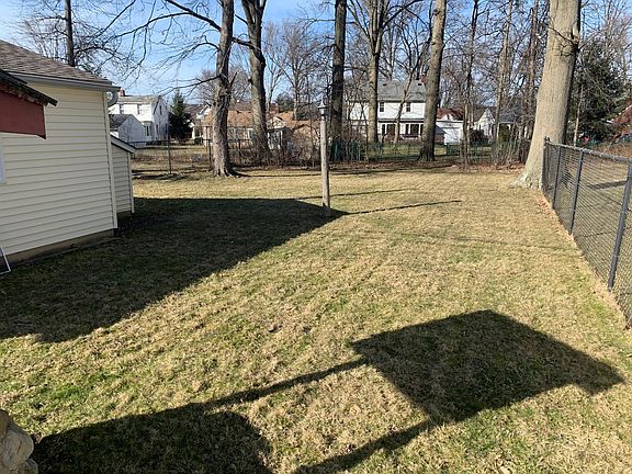 Large fenced in back yard