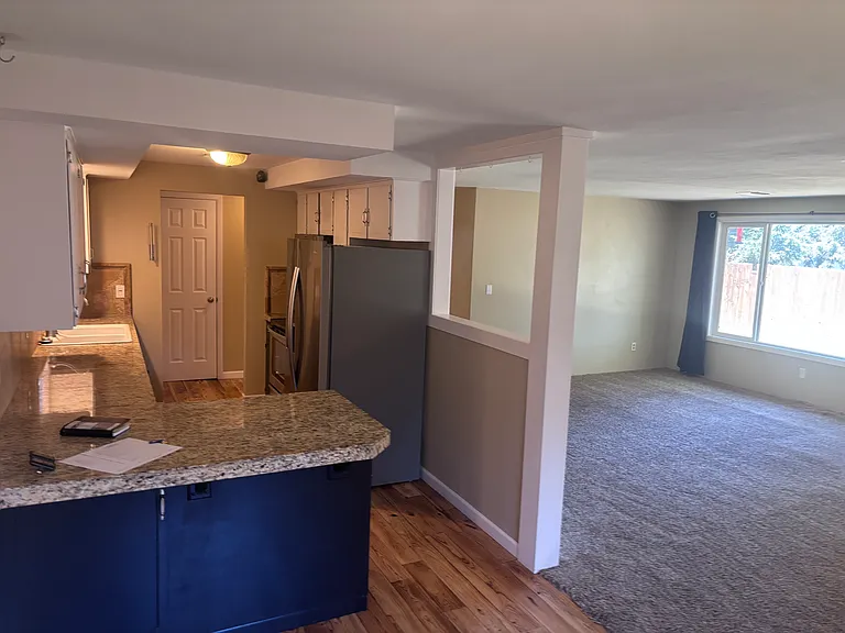 13812 NE 51st St — Photo 11