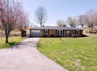 195 Fox Run Rd, Caneyville, KY 42721