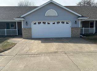 441 3rd St SW, Jamestown, ND 58401