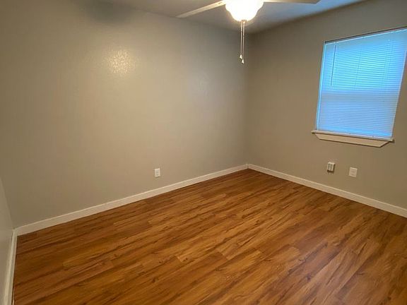 3rd image of 103 W Martin Luther King Blvd #1