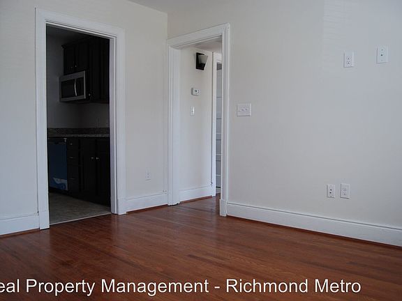 4th image of 2108 Venable St APT A