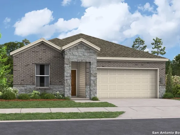 925 Riviera Court, Seguin, TX 78155