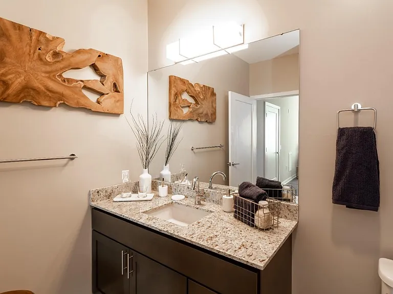 Residences at Bentwood — Photo 6