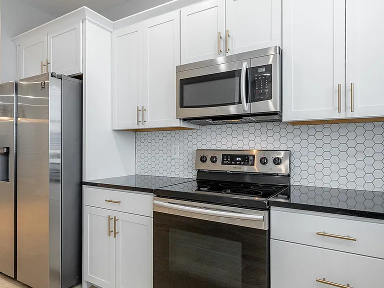 1420 Stockyard Pl — Photo 9
