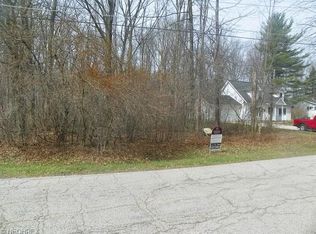 Douglas Rd, Ashtabula, OH 44004