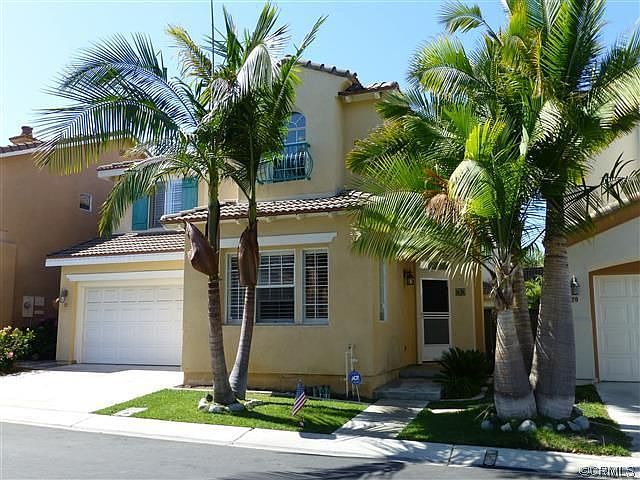 1st image of 22 Halcyon Ln #26