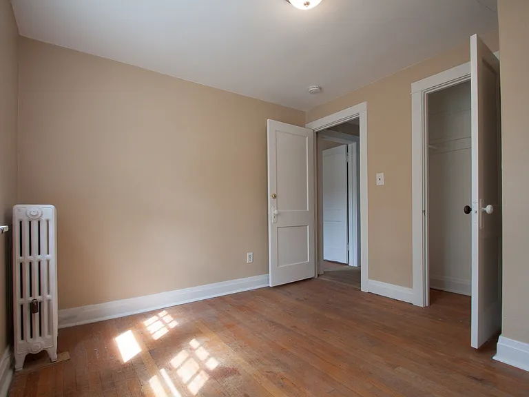 2642 Kendall Ave #1 — Photo 22