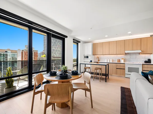 30 Park Lane North image 9 of 39