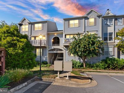 9298 Cardinal Forest Ln UNIT 302, Lorton, VA, 22079