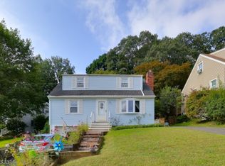 31 Mountain Rd, Rockaway, NJ 07866